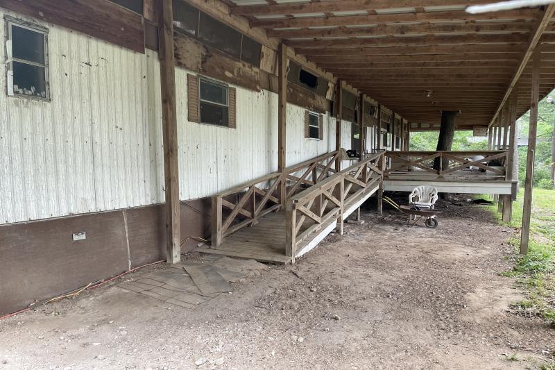 Rachel Anderson 124 MexiaLake House on Lake Mexia, 3/2, Beautiful